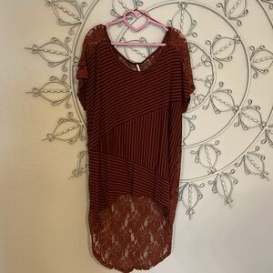 Free People M blouse, color is Rust.
